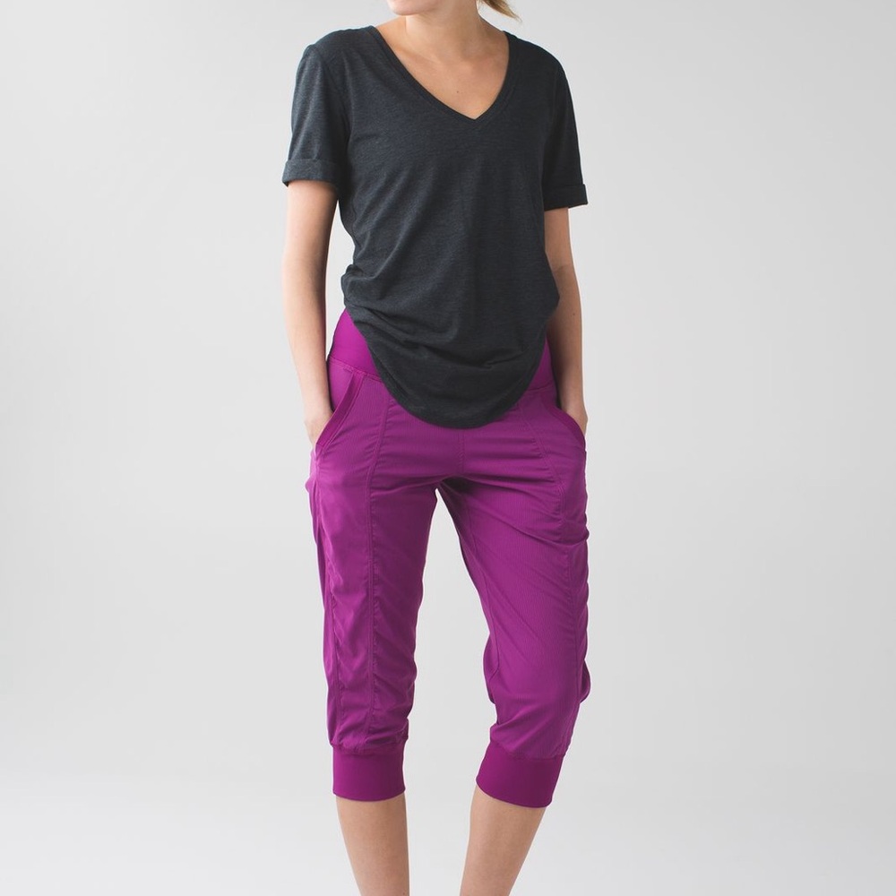 Lululemon In Flux Crop
Regal Plum